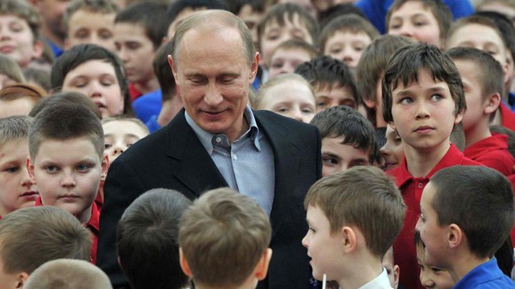 Путин поговорил со школьниками про рубль. Фото putin-online.ru