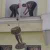 В Славянске местные жители возмутились декоммунизацией (видео)