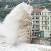 Тысячи туристов эвакуированы с Тайваня из-за супертайфуна Дуджуан