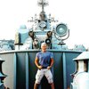 Олег Газманов устроил фотосессию с кораблями в Крыму