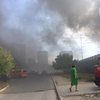 Мариуполь затянуло дымом от масштабного пожара (фото)