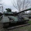 Под Луганском скопились танки