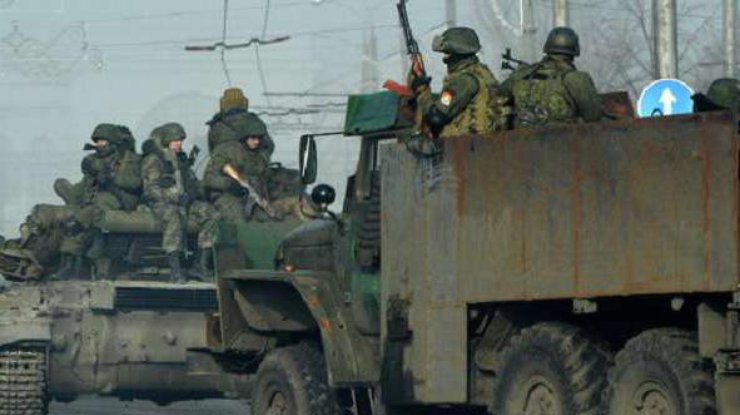 Боевики стягивают тяжелое вооружение под Донецк