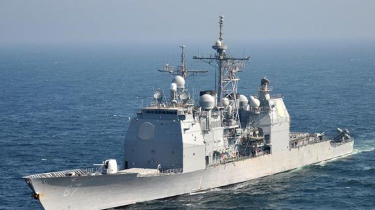 Иран послал беспилотник следить за кораблем США