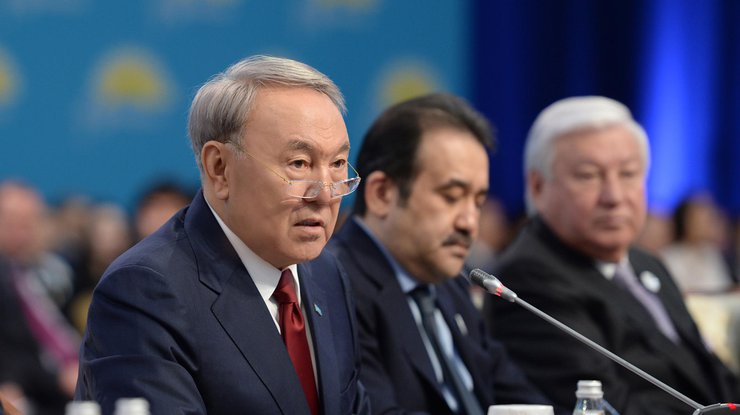Назарбаев дал совет согражданам