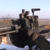 Под Донецком военные спасают оружие от мороза