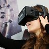 Шлем виртуальной реальности Oculus Rift можно заказать в интернете