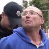 В Одессе мужчина пытался зарезать ножом воображаемых врагов (видео)