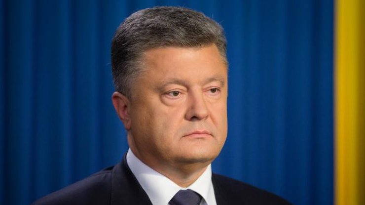 Порошенко ввел в действие решение СНБО о расширении санкций против России