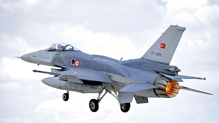 Сирия обещает сбивать самолеты Турции в своем воздушном пространстве 