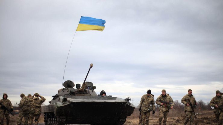 На Донбассе украинских военных накрыло огнем из тяжелого вооружения
