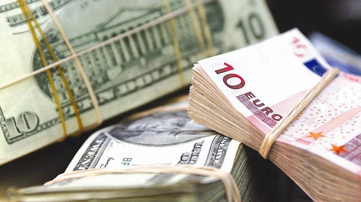Курс доллара в Украине вернулся к росту
