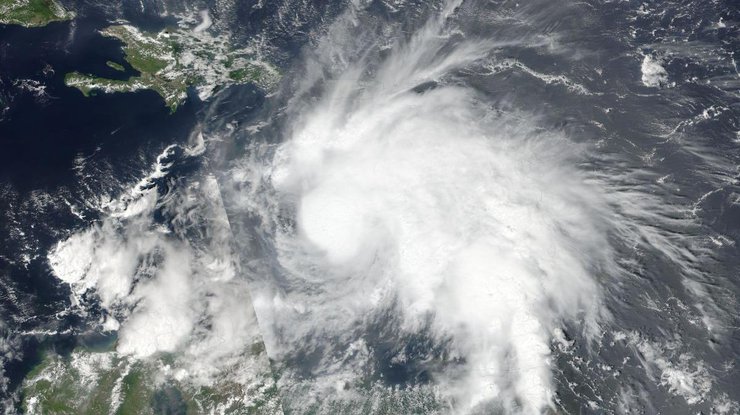 Ураган "Мэттью" стал самым сильным ураганом в регионе за последние 10 лет.