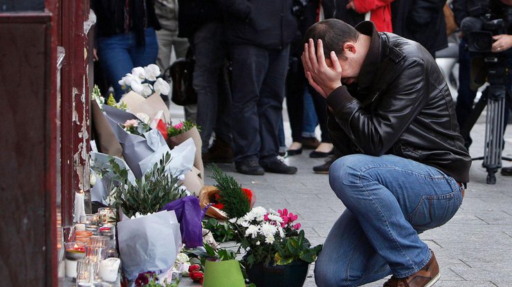 В Брюсселе нашли связанный с терактами в Париже телефон
