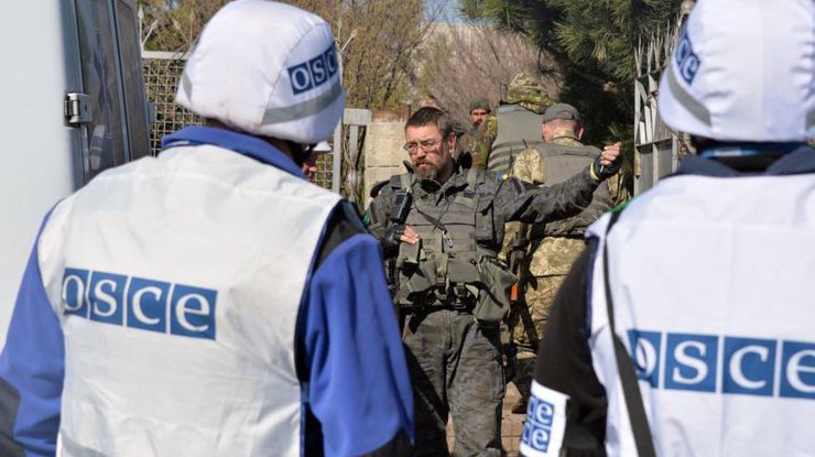 ОБС зафиксировала на Донбассе рекордное количество взрывов