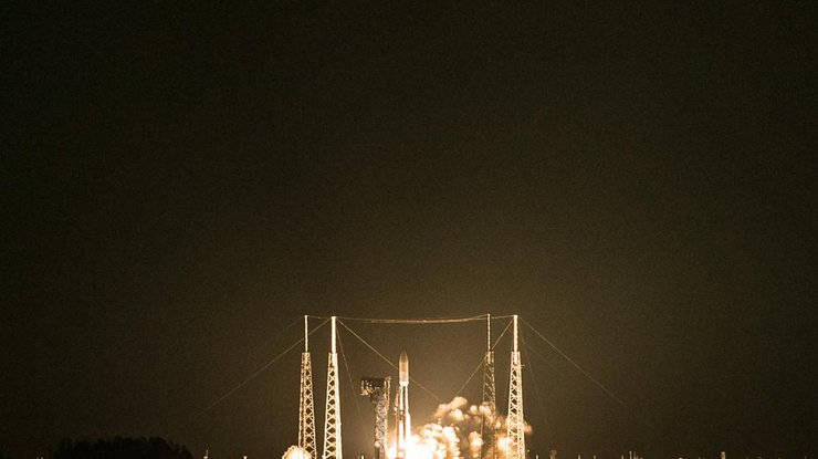 NASA запустило ракету с метеоспутником нового поколения