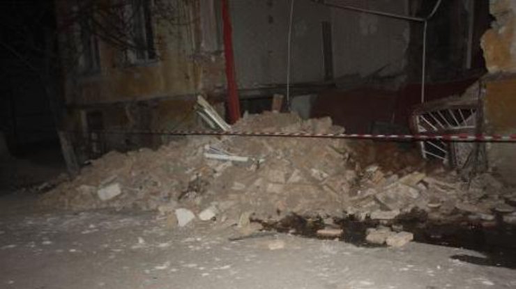 В Кропивницком рухнула стена жилого дома