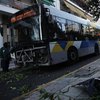В Греции пассажирский автобус без тормозов протаранил 12 автомобилей 