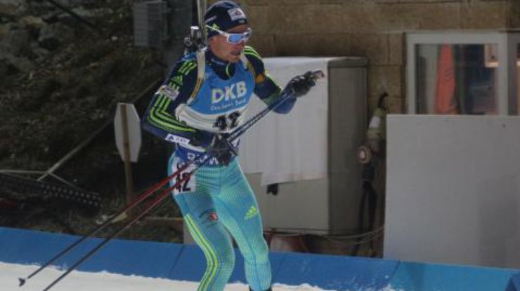 Семенов выпал с "десятки" в гонке преследования. Фото: biathlon.com.ua