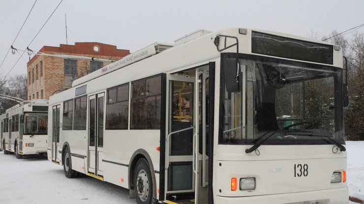 В Киеве в ночь на 20 декабря закроют движение нескольких троллейбусов 