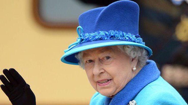 В сеть просочилось ранее неизвестное фото королевы Елизаветы