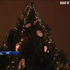 У Києві помічники Святого Миколая відкрили новорічний ярмарок