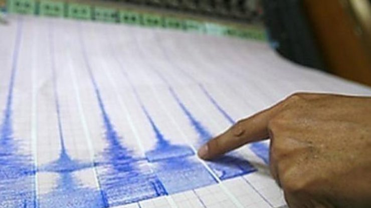 На востоке Индонезии произошло сильное землетрясение 