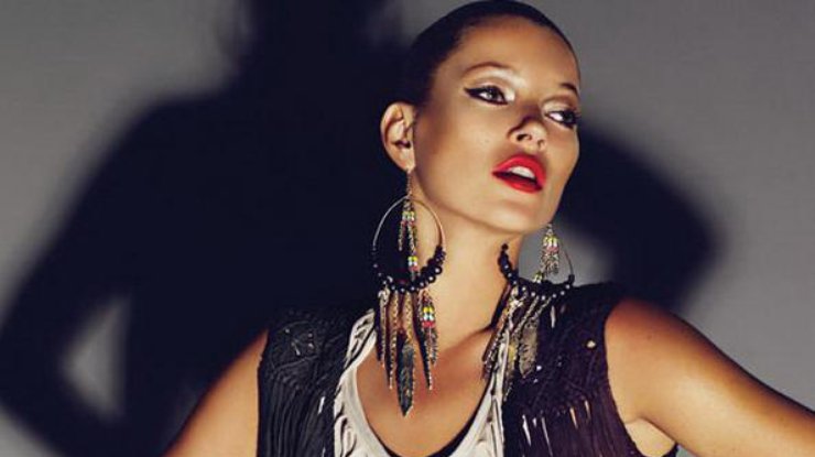 Всемирно известная модель шокировала своим внешним видом на вечеринке (фото: etoday.ru)