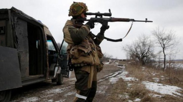 На Донбассе пьяных боевиков разорвало снарядом