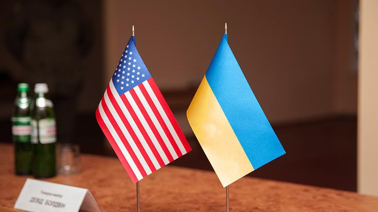 В США сенаторы призвали Трампа усилить поддержку Украины 
