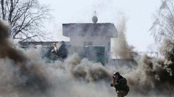 Боевики ночью обстреляли Новоалександровку из зенитных установок