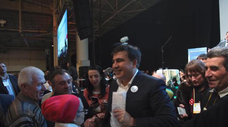 Саакашвили будет передвигаться без охраны