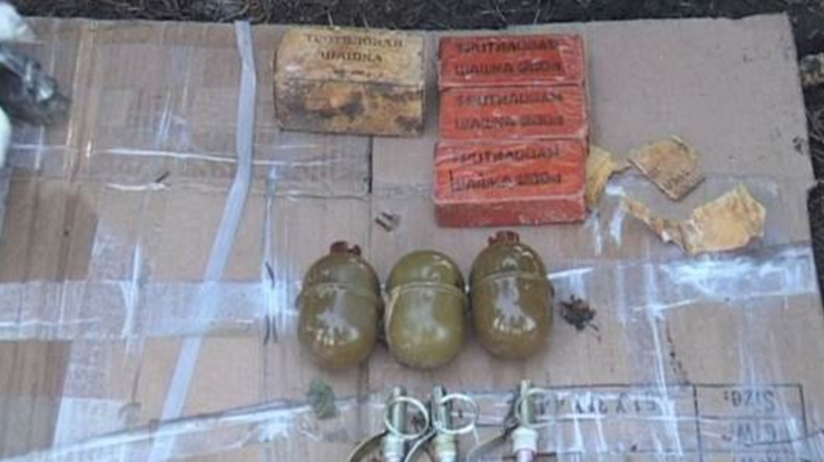 В центре Днепропетровска обнаружили взрывчатку и гранаты