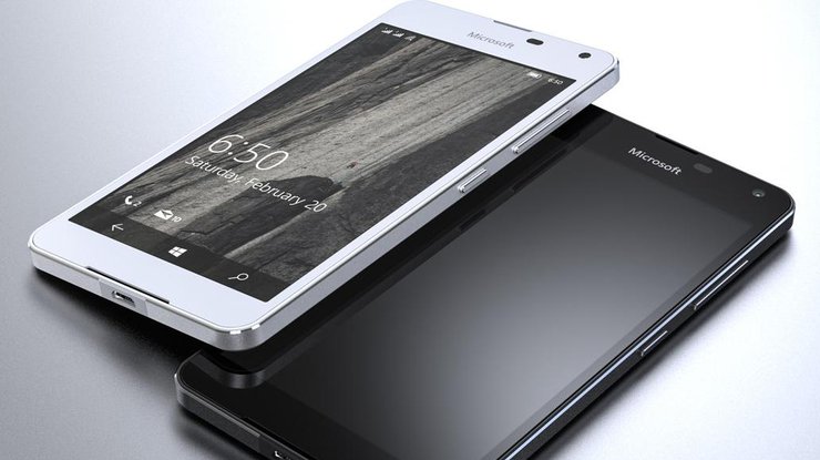 Экран у Lumia 650 будет 5-дюймовым с OLED матрицей