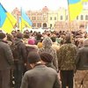 Бойцы АТО привезли шины к обладминистрации Кировограда