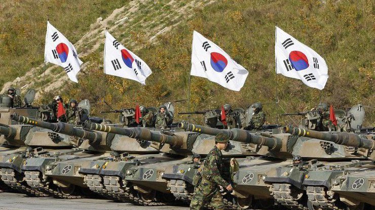 Южная Корея устраивает крупнейшие в истории военные учения
