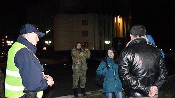 В Луцке проводивший переаттестацию полиции активист устроил стрельбу