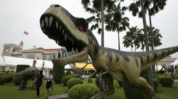 Ученые выяснили, что во время падения метеорита, динозавры уже находились на гране вымирания