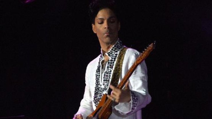 Органы следствия обнаружили у американского певца Prince наркотики
