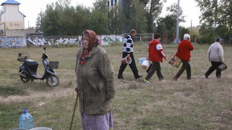 300 тысяч украинцев испытывают острую нехватку продовольствия - ВПП
