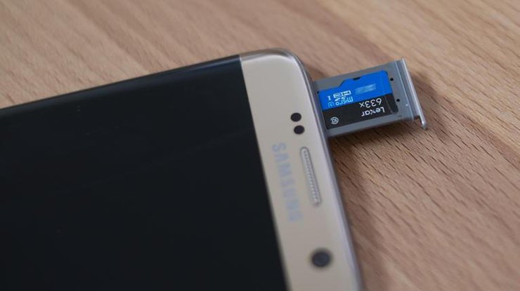 Рекомендуемая стоимость 256 ГБ карты памяти Samsung составит $249