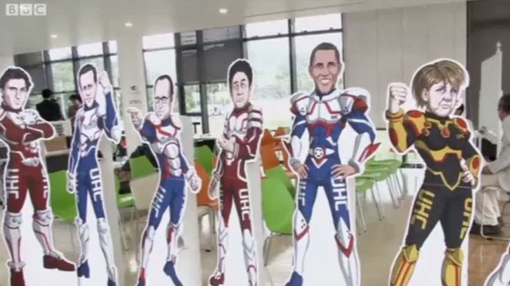 Лидеров стран G7 изобразили в виде картонных супергероев