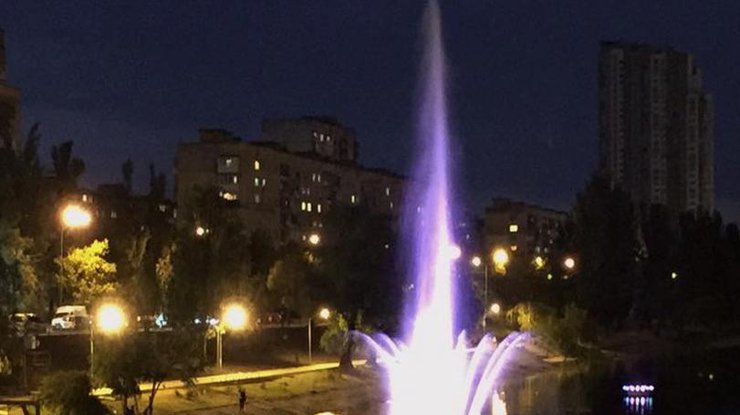 В День Киева на Русановском канале откроют самый большой фонтан в городе