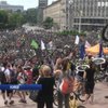 В День Киева по столице проехали тысячи велосипедистов