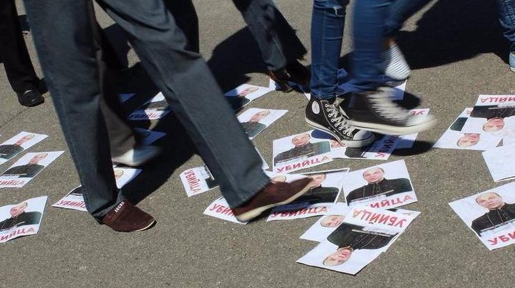 В Одессе митингуют за отставку Парубия и требуют скорейшего расследования трагедии