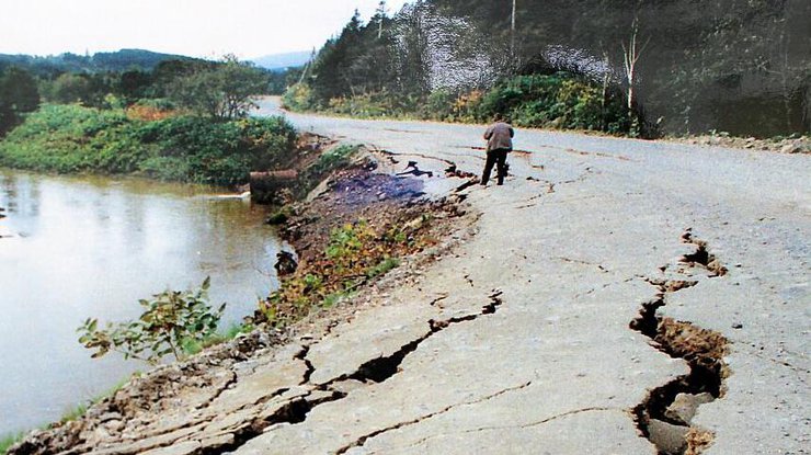 Вблизи Курильских островов случилось землетрясение магнитудой 5, 6