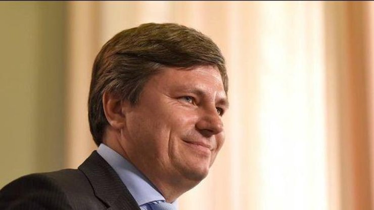 Представителем Президента Петра Порошенко в Верховной Раде стал Артур Герасимов
