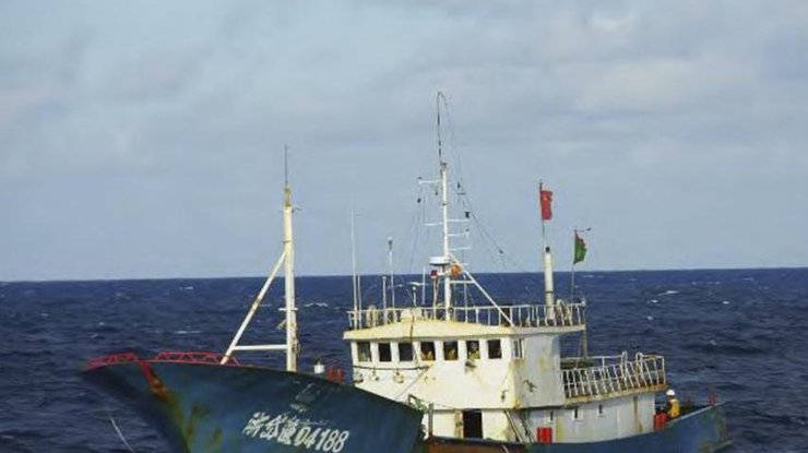 У берегов Индонезии задержано судно из КНР