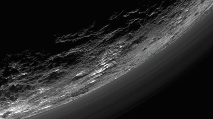 Загадочный Плутон. Фото NASA