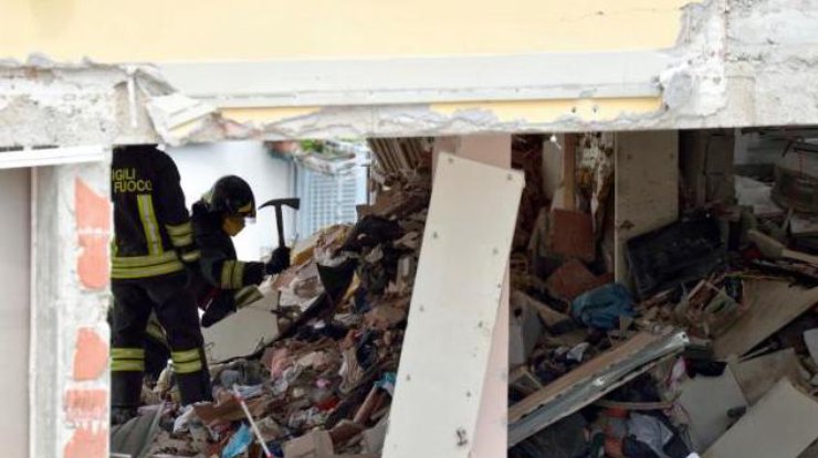 В Милане из-за взрыва в жилом доме погибли люди